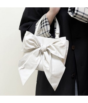 High-Grade Cowhide Leather Women's Crossbody Bag Fashionable Bow Shoulder Design with Single Zip Closure and Cotton Lining