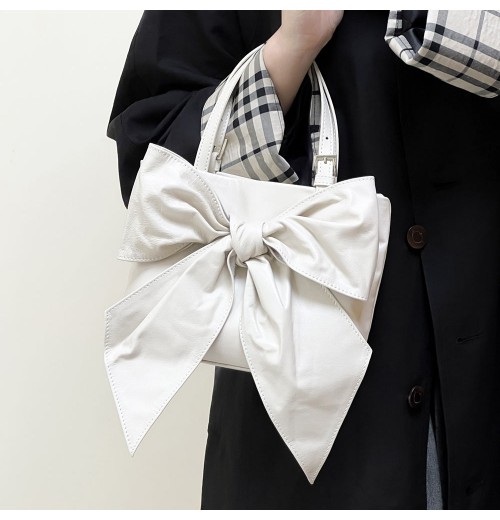 High-Grade Cowhide Leather Women's Crossbody Bag Fashionable Bow Shoulder Design with Single Zip Closure and Cotton Lining