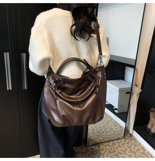 2024 Autumn New Retro Style Single Shoulder Crossbody Tote Bag for Women Soft Leather Canvas PU Lining Leisure Urban Office Use