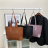 New Trendy Casual Women's Handheld Shoulder Bag Large Capacity Underarm Tote Bag with Zipper Closure Autumn Contrast Color