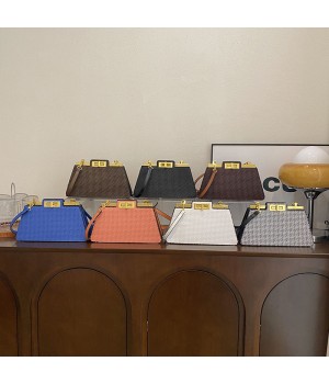 New Shoulder Bag Women's Messenger Top Quality Square Bag Factory Wholesale PU Ladies Shoulder Bag Handbags
