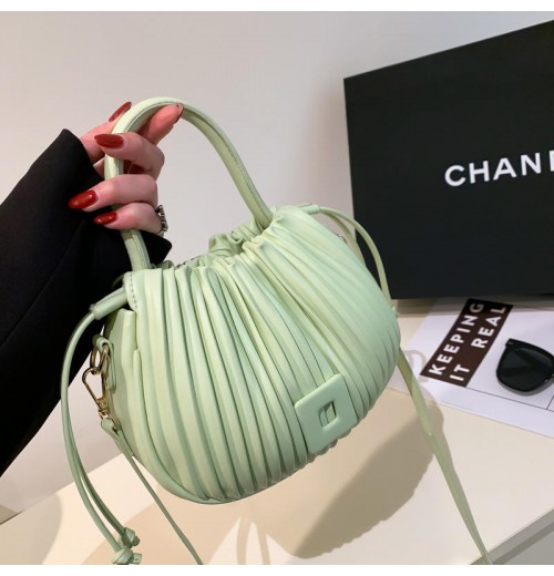 2024 new fashionable texture niche versatile crossbody bag handbag pleated drawstring bucket bag single shoulder