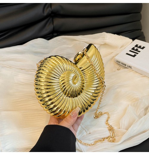 Fashion evening hand bag Small purse for ladies Snail Design gold and silver embellished shoulder bags Fashion evening hand bag Small purse for ladies Snail Design gold and silver embellished shoulder bags