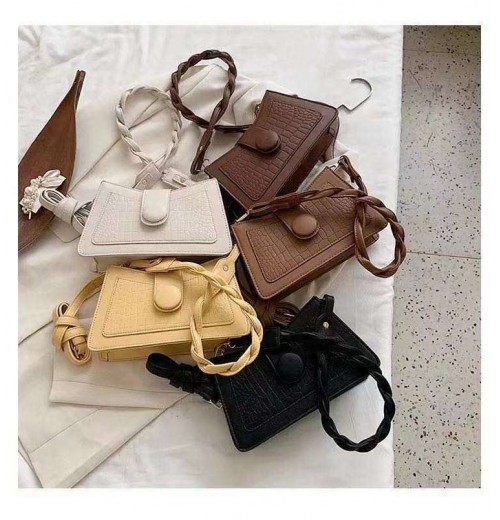 Pillow Fashion Girl Purses Famous Brands Ladies Purse Crocodile Small Hand Bags Designer Purses and Handbags For Women Luxury Pillow Fashion Girl Purses Famous Brands Ladies Purse Crocodile Small Hand Bags Designer Purses and Handbags For Women Luxury