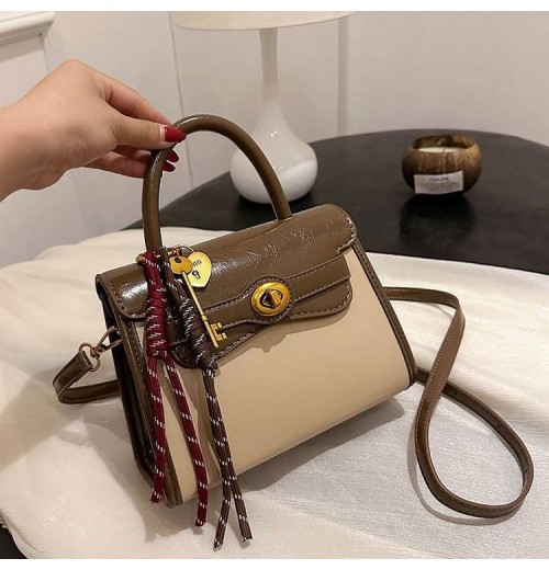 2025 new sac designer ladies shoulder bags come with pendant small handbags for women top handle purses 2025 new sac designer ladies shoulder bags come with pendant small handbags for women top handle purses